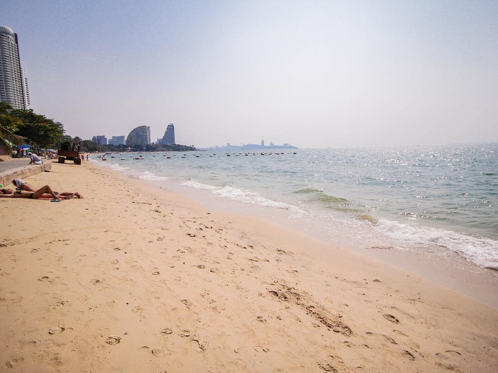 นาเกลือ พูลวิลล่า บาย พัทยา ซันนี่ เรนทัล Pattaya ภายนอก รูปภาพ
